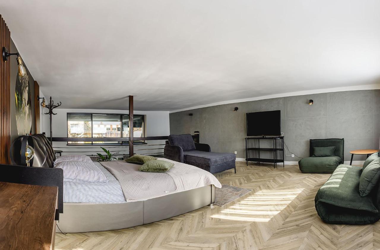 Apartament Dwupoziomowy Venus 琴斯托霍瓦 外观 照片